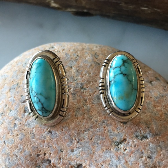 Jewelry - Native American Navajo Turquoise Earrings